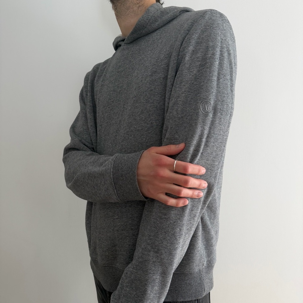 Vuori Rise Shine Hoodie | Size Large | Heather Gray | Sample